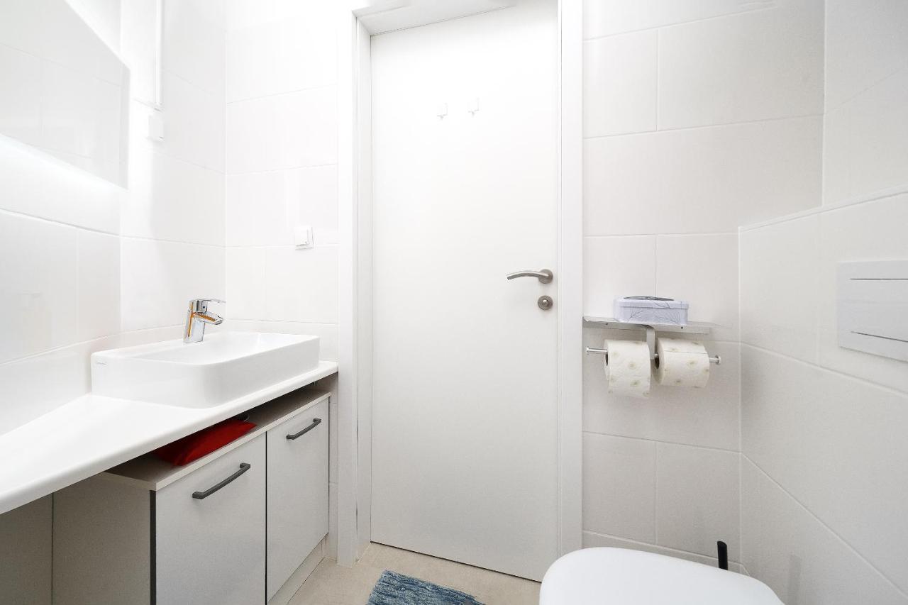 Malixa - Apartment In The Heart Of Vienna Next To Metro Экстерьер фото
